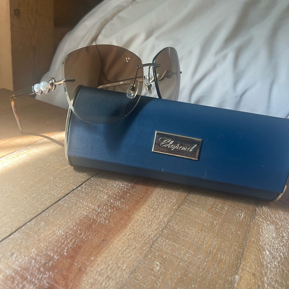 Authentic Chopard Rimless Pearl Accent Tortoiseshell Gradient Sunglasses W/ Case